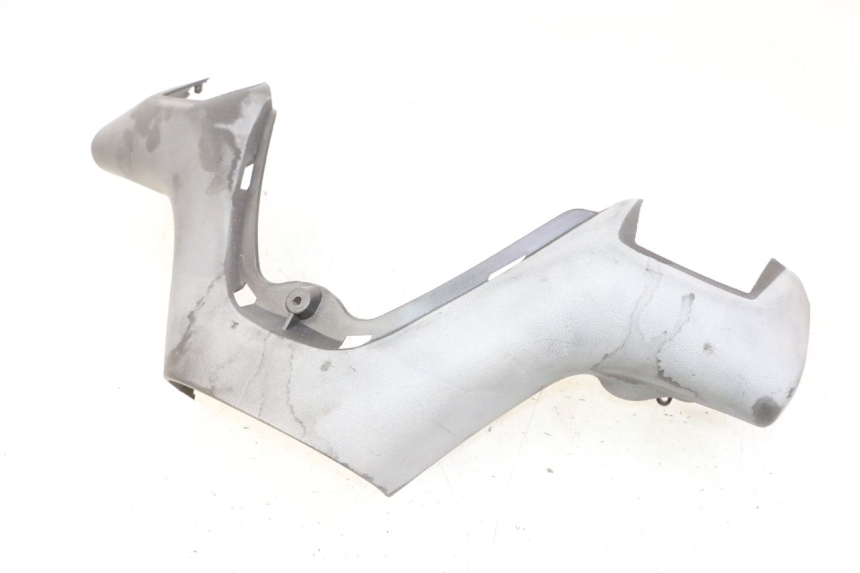 photo de COUVRE GUIDON AVANT PIAGGIO X9 EVOLUTION 125 (2003 - 2007)