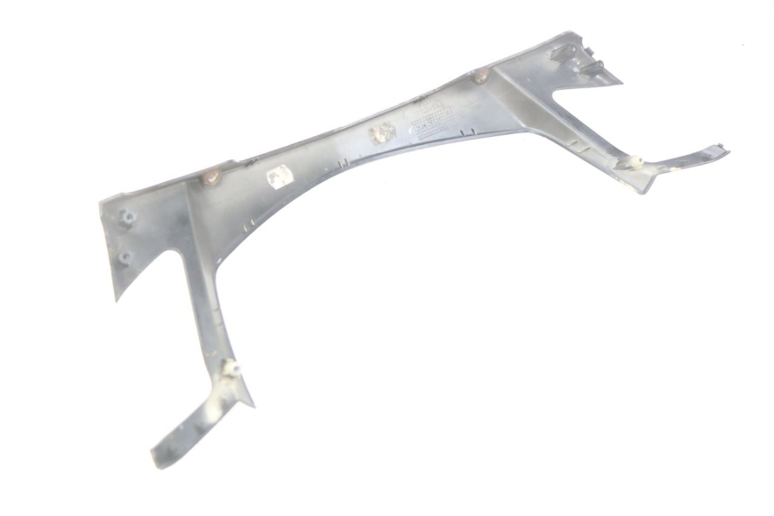 photo de COUVRE GUIDON AVANT YAMAHA XMAX X-MAX 125 (2006 - 2009)