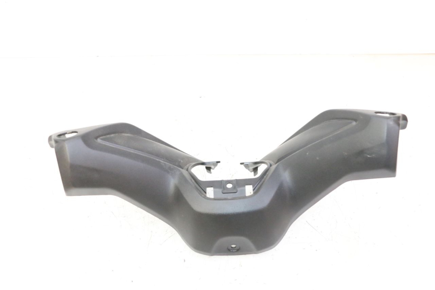 photo de COUVRE GUIDON AVANT YAMAHA XMAX X-MAX 125 (2021 - 2025)