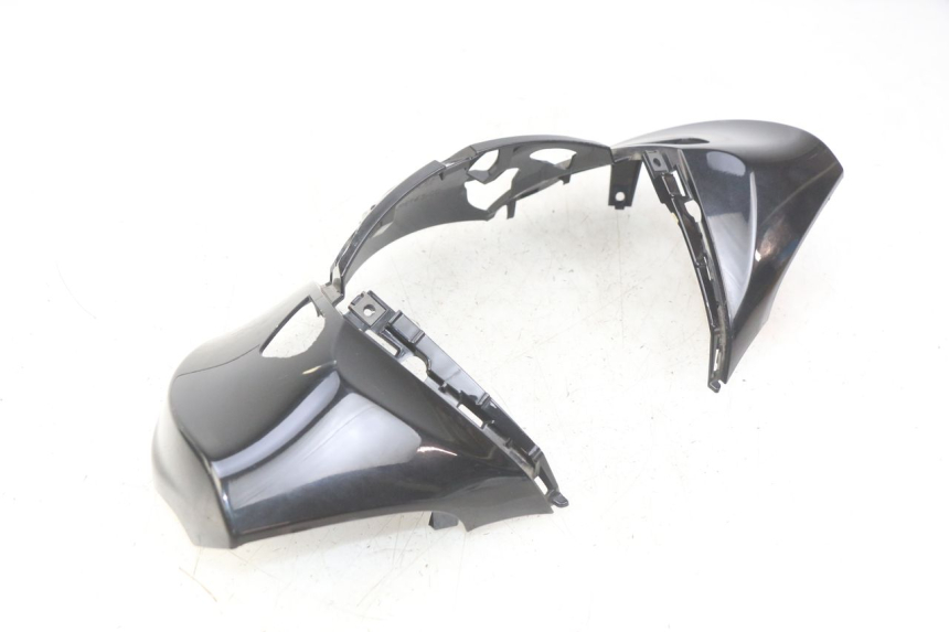 photo de COUVRE GUIDON AVANT YAMAHA HW XENTER 125 (2011 - 2017)