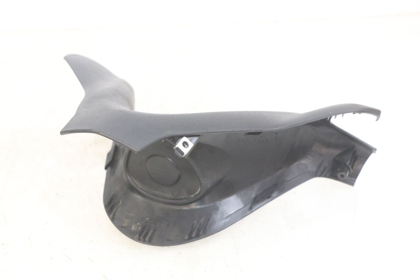 photo de COUVRE GUIDON AVANT YAMAHA YP MAJESTY 400 (2004 - 2008)