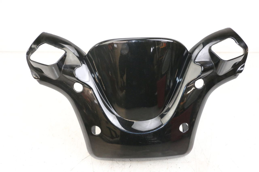 photo de COUVRE GUIDON AVANT YAMAHA YP MAJESTY 125 (2002 - 2006)