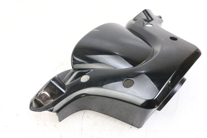photo de COUVRE GUIDON AVANT YAMAHA YP MAJESTY 125 (2002 - 2006) - Autre angle de vue