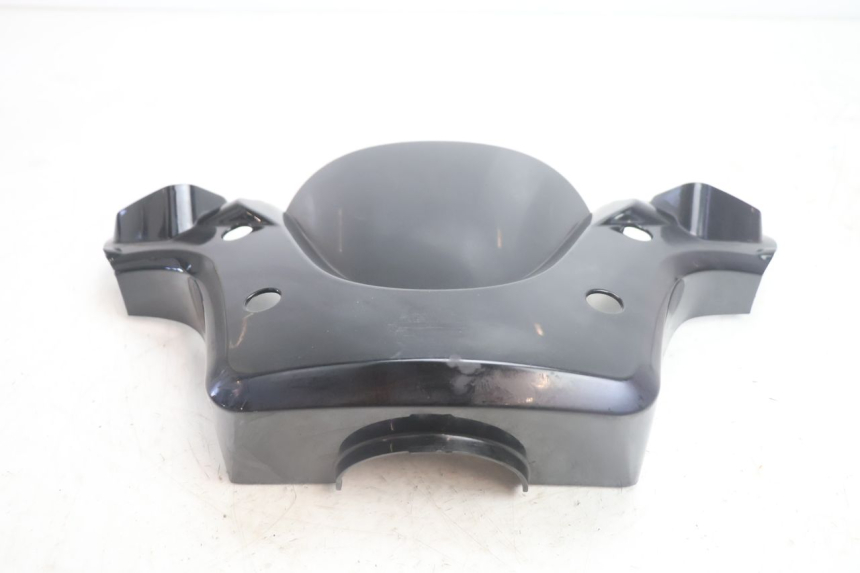 photo de COUVRE GUIDON AVANT YAMAHA YP MAJESTY 125 (2002 - 2006) - Autre angle de vue