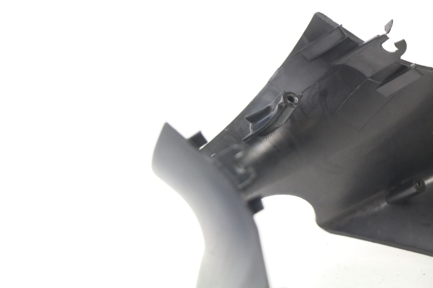 photo de COUVRE GUIDON AVANT PIAGGIO ZIP 4T 50 (2018 - 2020)