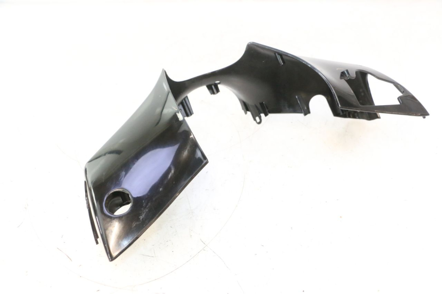 photo de COUVRE GUIDON AVANT PIAGGIO ZIP 4T 50 (2006 - 2017) - Marquages et références