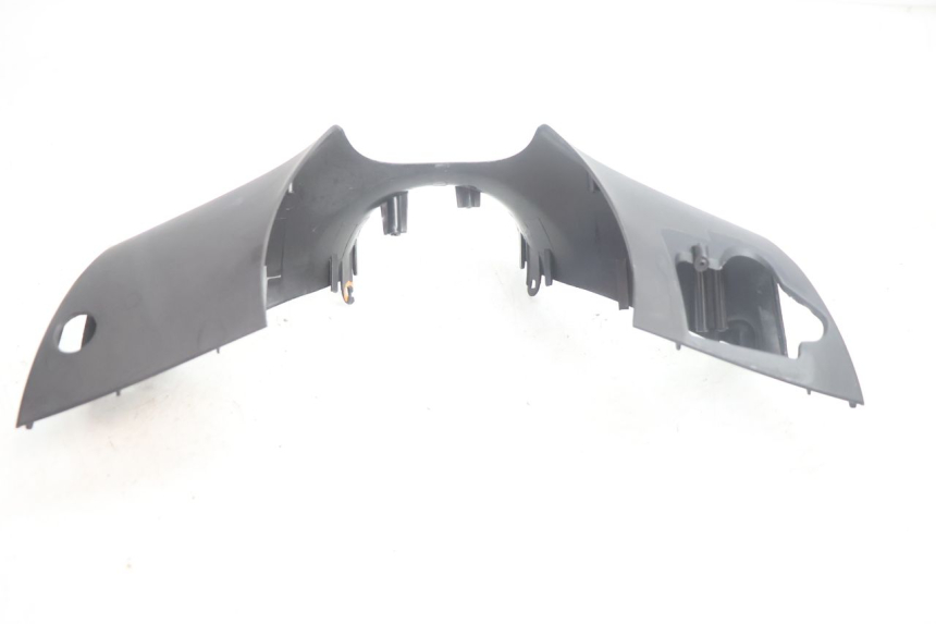 photo de COUVRE GUIDON AVANT PIAGGIO ZIP IGET 4T 50 (2021 - 2023) - Gros plan technique