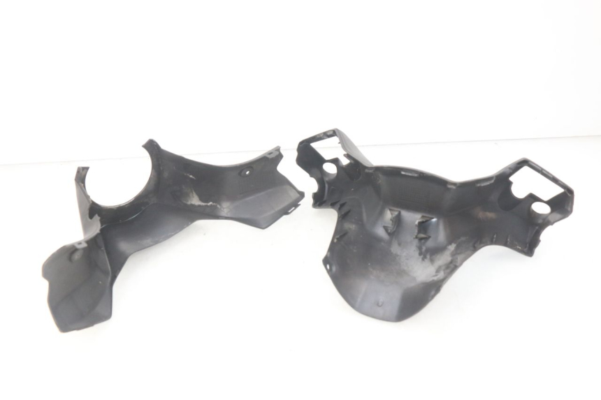 photo de COUVRE GUIDON SUZUKI BURGMAN 125 (2007 - 2014)