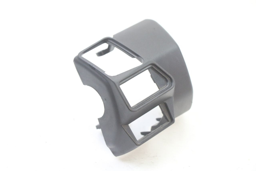 photo de COUVRE GUIDON COMMODO APRILIA ATLANTIC 125 (2003 - 2009)