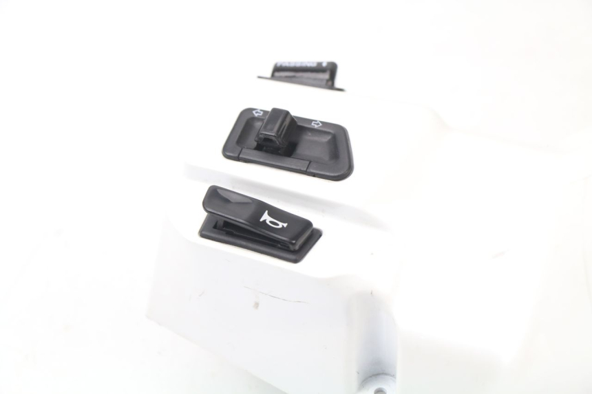 photo de COUVRE GUIDON COMMODO KYMCO LIKE 2T 50 (2009 - 2018)
