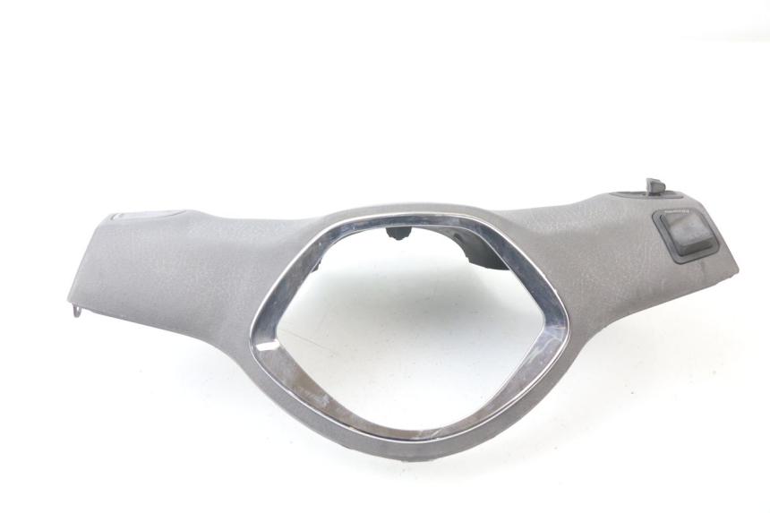 photo de COUVRE GUIDON COMMODO PIAGGIO LIBERTY 125 (2009 - 2013) - Vue d’ensemble