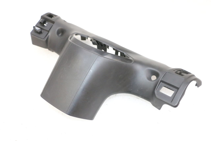 photo de COUVRE GUIDON COMMODO YAMAHA NEO'S CORE 1 (2022 - 2026) - Points de fixation