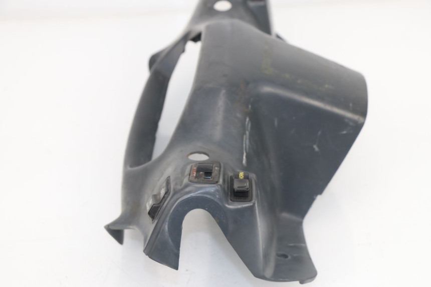 photo de COUVRE GUIDON COMMODO PEUGEOT SV 80 (1993 - 1997)