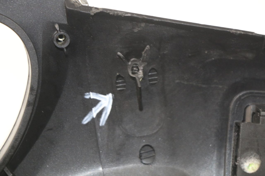 photo de COUVRE GUIDON COMMODO PIAGGIO FLY IE 125 (2012 - 2017)