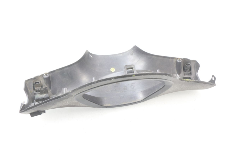 photo de COUVRE GUIDON COMMODO PIAGGIO LIBERTY 2T 50 (2009 - 2013)