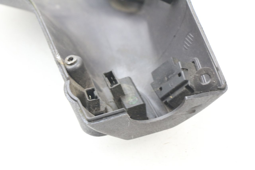 photo de COUVRE GUIDON COMMODO PIAGGIO LIBERTY 2T 50 (2009 - 2013)