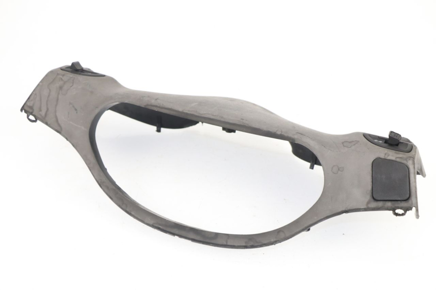 photo de COUVRE GUIDON COMMODO PIAGGIO NRG EXTREME H2O 50 (1999 - 2001)