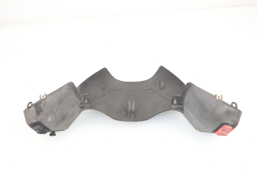 photo de COUVRE GUIDON COMMODO PIAGGIO X8 400 (2006 - 2007)