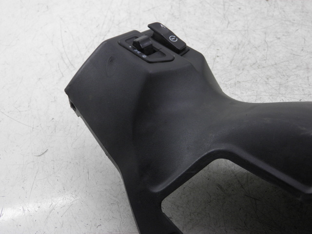 photo de COUVRE GUIDON COMMODO SYM ORBIT 2 4T 50 (2008 - 2017)