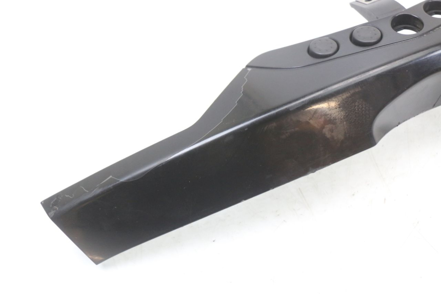 photo de COUVRE GUIDON COMMODO PIAGGIO X10 125 (2012 - 2017)