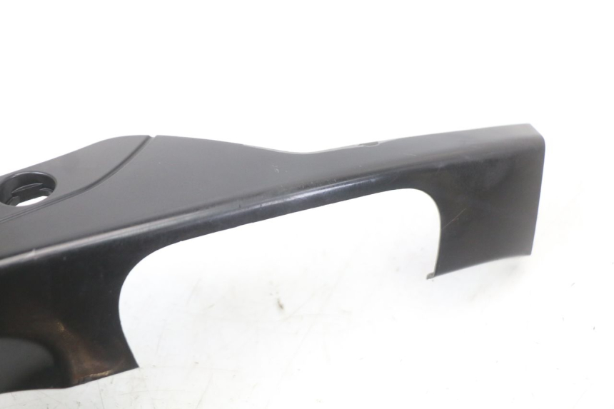 photo de COUVRE GUIDON COMMODO PIAGGIO X10 125 (2012 - 2017)