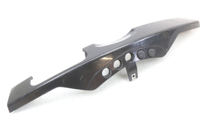 photo de COUVRE GUIDON COMMODO PIAGGIO X10 125 (2012 - 2017)