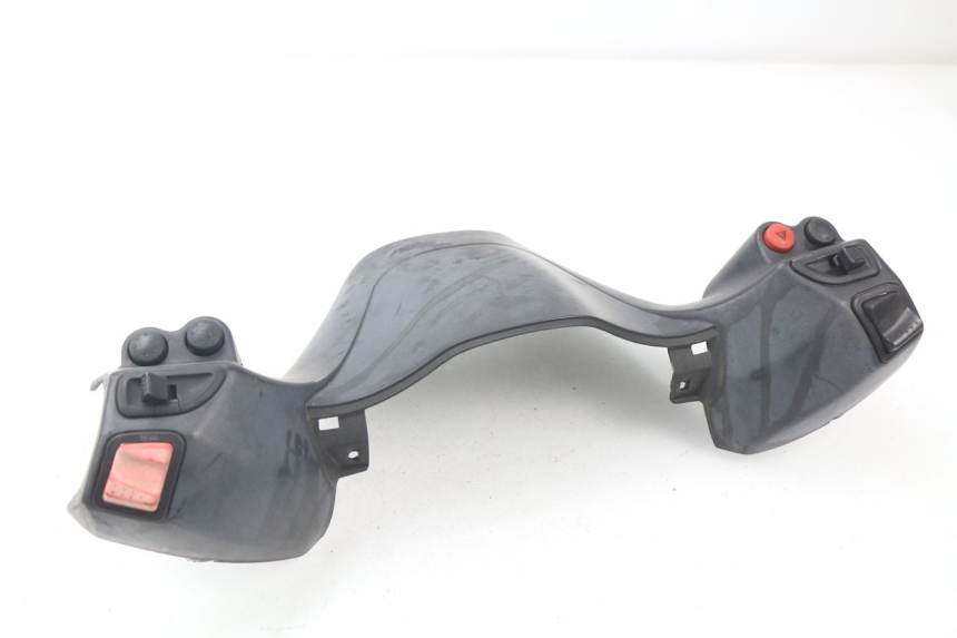 photo de COUVRE GUIDON COMMODO PIAGGIO X9 125 (2000 - 2003)