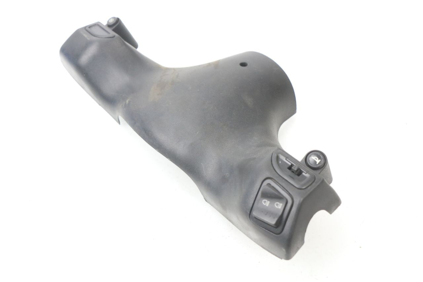 photo de COUVRE GUIDON COMMODO PIAGGIO ZIP 4T 50 (2018 - 2020)