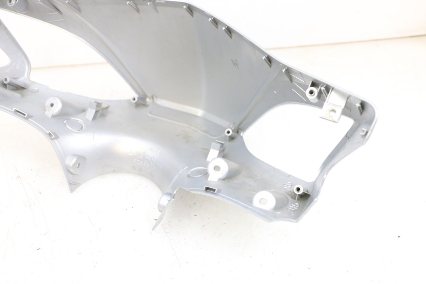 photo de COUVRE GUIDON  MBK FLAME X 125 (2007 - 2016) - Focus structure