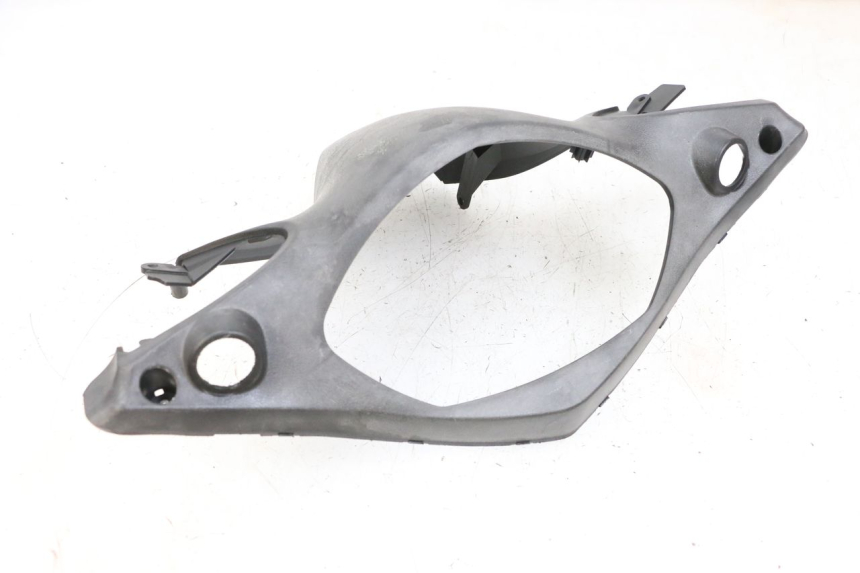 photo de COUVRE GUIDON  MBK FLAME X 125 (2007 - 2016) - Points de fixation