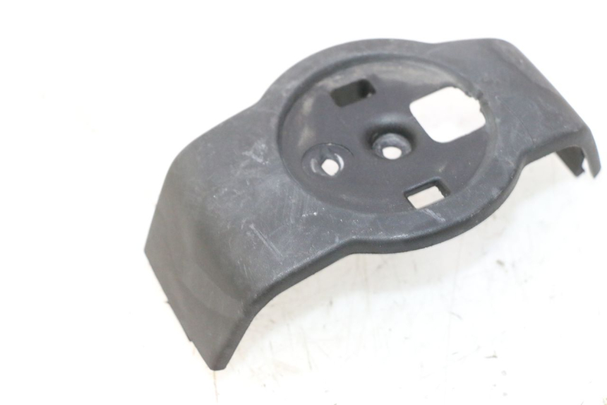 photo de COUVRE GUIDON  GILERA GP 800 (2007 - 2013) - Zoom état d’usage