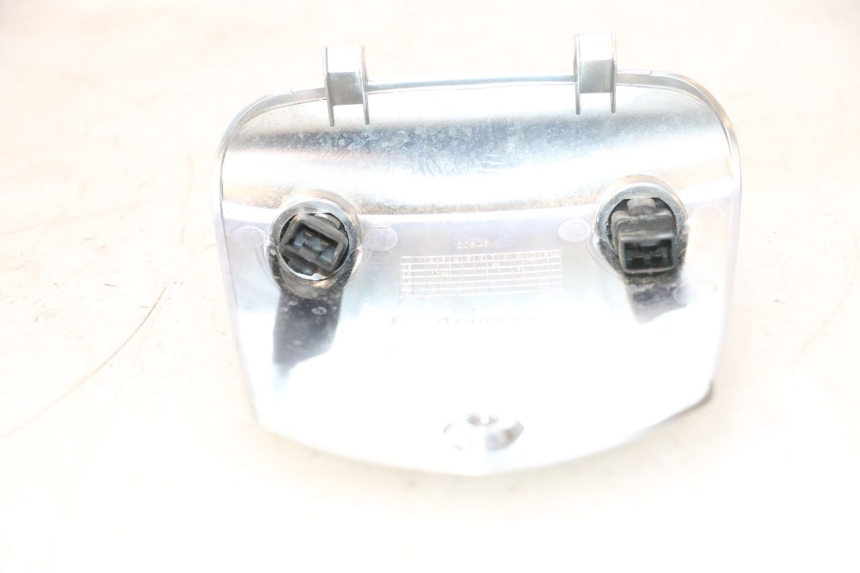 photo de COUVRE GUIDON PIAGGIO MP3 LT 400 (2007 - 2012) - Zoom état d’usage