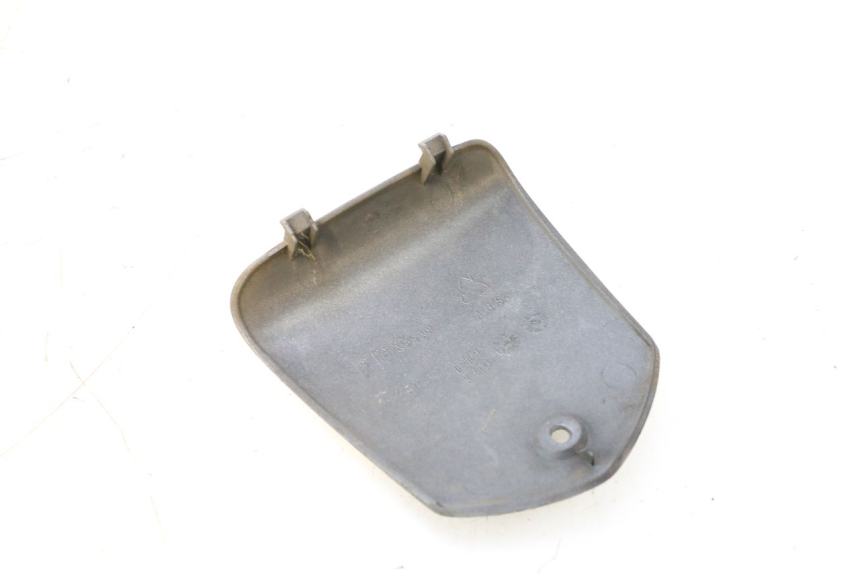 photo de COUVRE GUIDON  PIAGGIO MP3 125 (2006 - 2014) - Zoom état d’usage