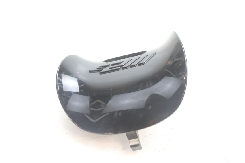 photo de COUVRE GUIDON  PIAGGIO MP3 500 (2016 - 2018) - Détail de la pièce