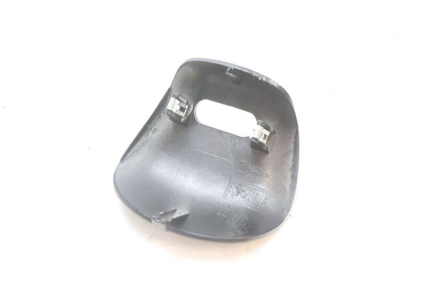 photo de COUVRE GUIDON  PIAGGIO MP3 500 (2016 - 2018) - Autre angle de vue