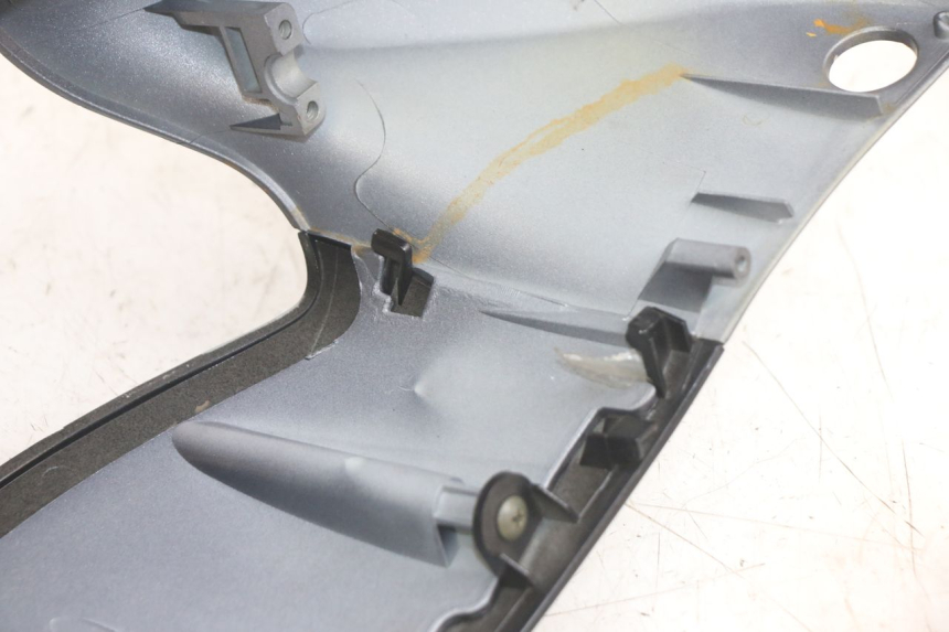 photo de COUVRE GUIDON PEUGEOT TWEET 4T 50 (2014 - 2019)