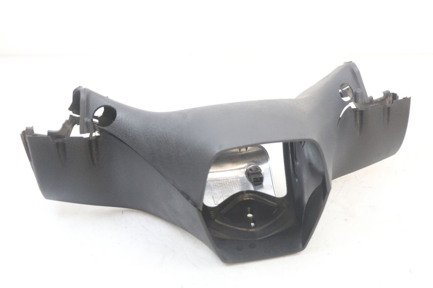 photo de COUVRE GUIDON PIAGGIO MP3 LT 400 (2007 - 2012)