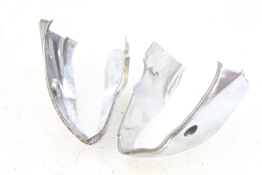 photo de COUVRE GUIDON PIAGGIO VESPA PRIMAVERA 2T 50 (2013 - 2018)