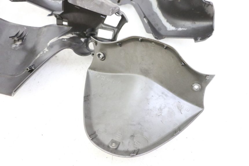 photo de COUVRE GUIDON PIAGGIO X8 125 (2004 - 2007)