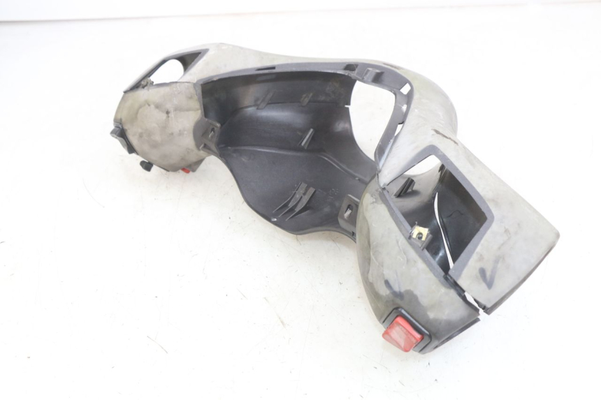 photo de COUVRE GUIDON PIAGGIO X9 EVOLUTION 125 (2003 - 2007)