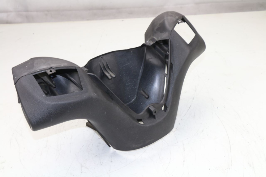 photo de COUVRE GUIDON PIAGGIO X9 EVOLUTION 125 (2003 - 2007)