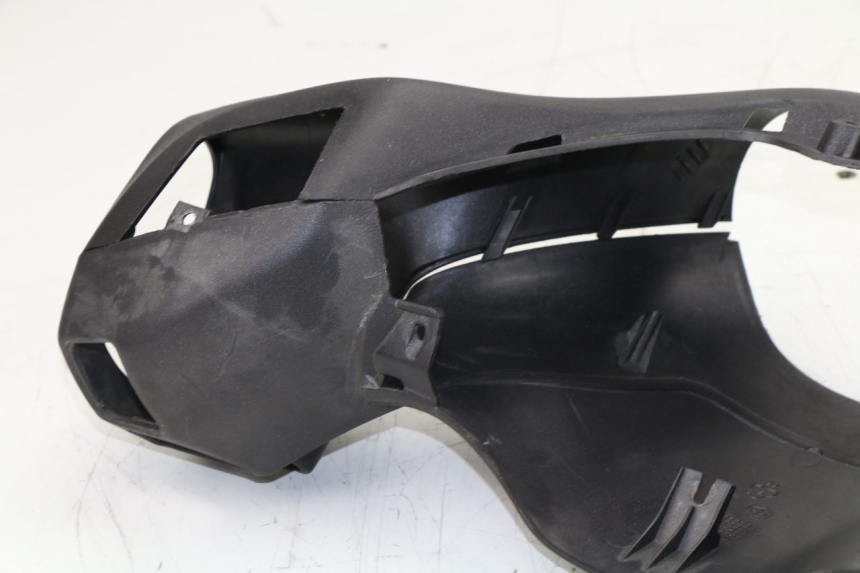 photo de COUVRE GUIDON PIAGGIO X9 EVOLUTION 125 (2003 - 2007)