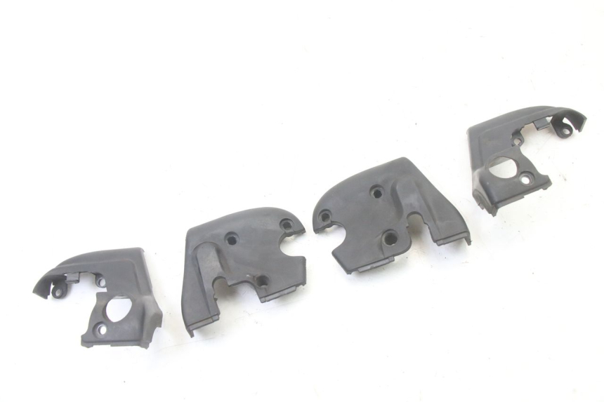 photo de COUVRE GUIDON  APRILIA SCARABEO GT TOURING 125 (1999 - 2005)