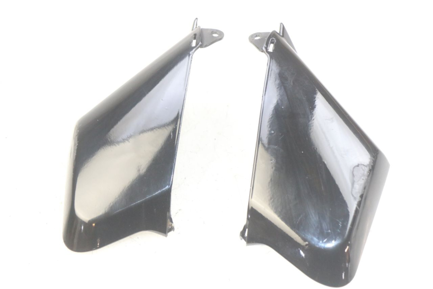 photo de COUVRE GUIDON YAMAHA XMAX X-MAX 125 (2006 - 2009)