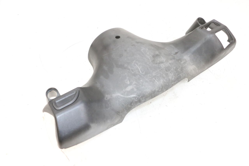 photo de COUVRE GUIDON PIAGGIO ZIP 4T 50 (2018 - 2020) - Focus structure