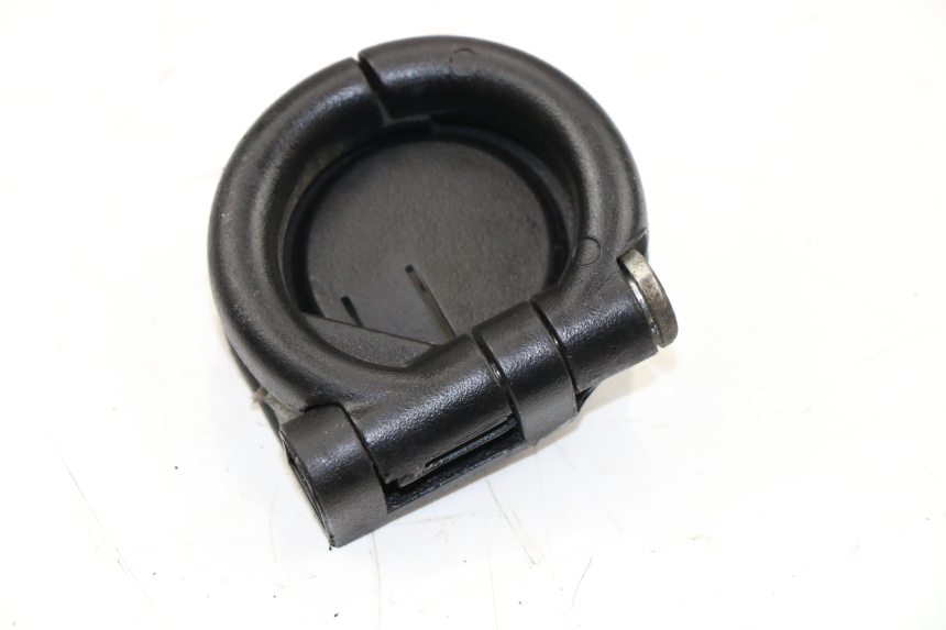 photo de CROCHET SAC PIAGGIO FLY 2T 50 (2004 - 2017)