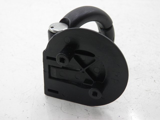 photo de CROCHET SAC PIAGGIO ZIP 2T 50 (2009 - 2019)