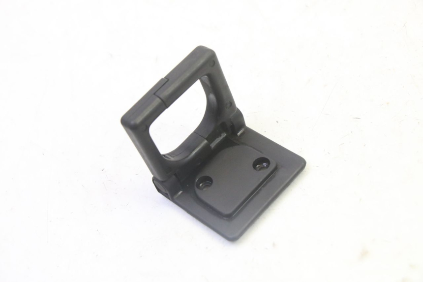 photo de CROCHET SAC PEUGEOT SATELIS 125 (2013 - 2018)