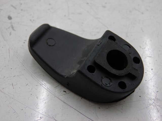 photo de CROCHET SAC SYM ORBIT 2 50 (2010 - 2017) - Détail de la pièce