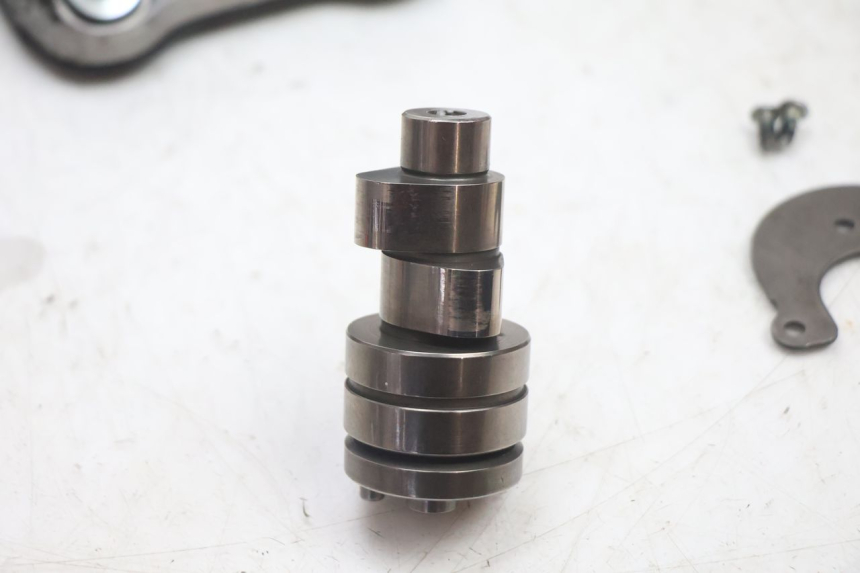 photo de CULASSE ARRIERE GILERA GP 800 (2007 - 2013) - Focus structure